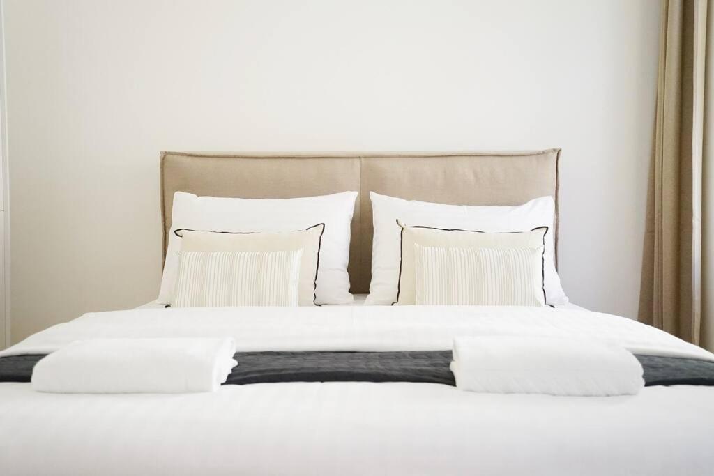 Boutique Suite Near Museum District Відень Екстер'єр фото