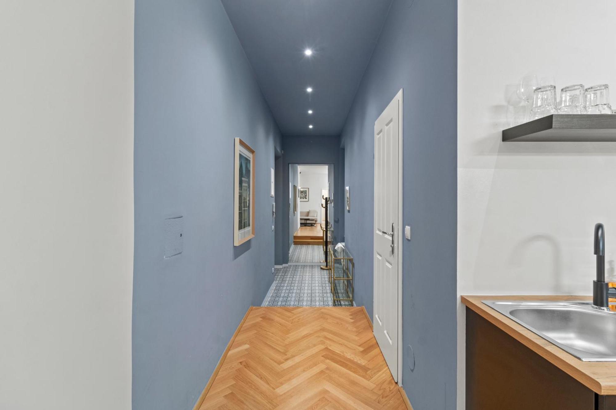 Boutique Suite Near Museum District Відень Екстер'єр фото