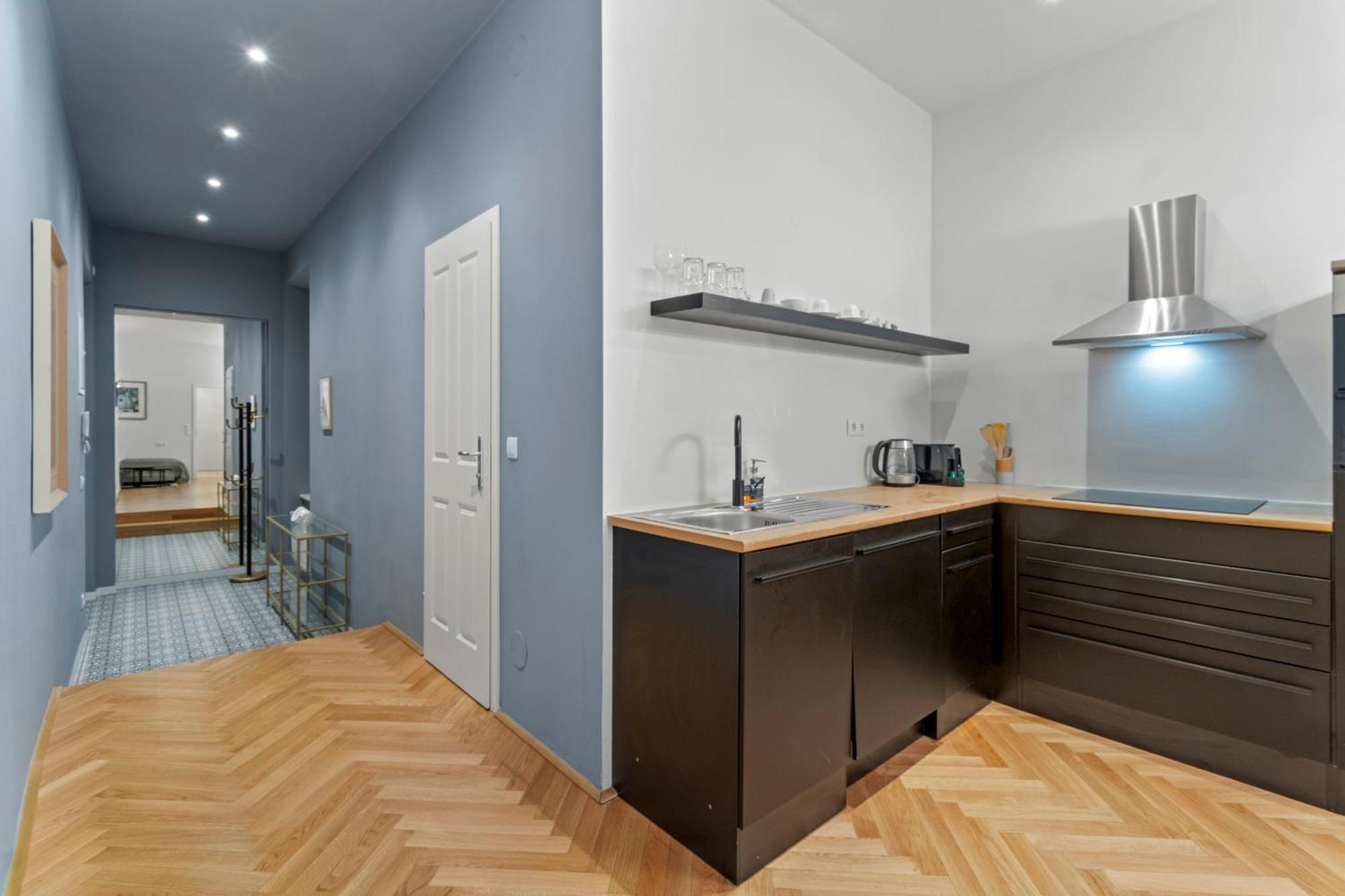 Boutique Suite Near Museum District Відень Екстер'єр фото